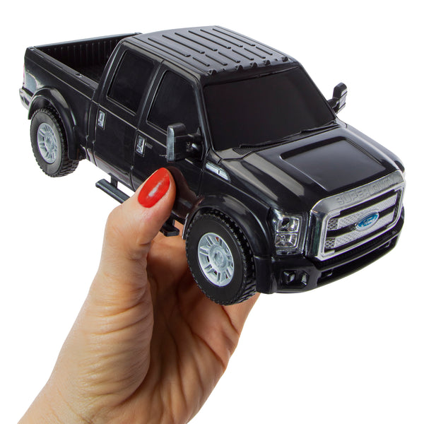 Licensed Friction Car 1:24 - image 7