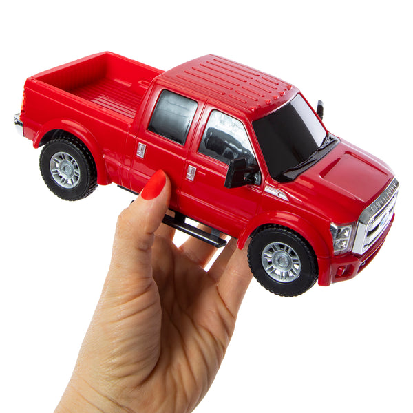 1:24 Ford® F-350 Super Duty Platinum Friction Truck (Styles May Vary) - image 2