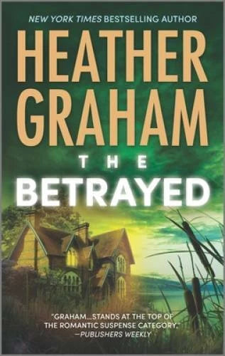 The Betrayed (Krewe of Hunters) - Paperback By Graham, Heather - GOOD