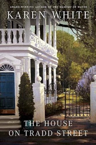 The House on Tradd Street - Paperback By White, Karen - GOOD