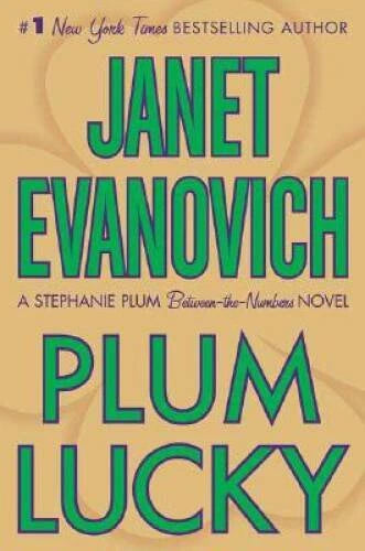 Plum Lucky (Stephanie Plum Between the Numbers) - Hardcover - GOOD