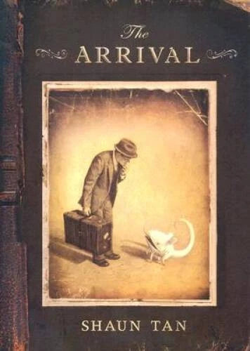 The Arrival - Hardcover By Tan, Shaun - GOOD